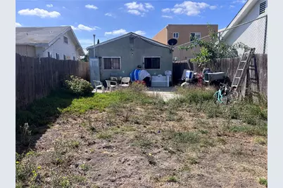1773 E 113th, Los Angeles, CA 90059 - Photo 11