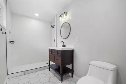 100 W Bort Street, Long Beach, CA 90805 - Photo 19