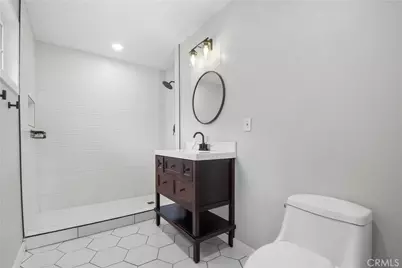 100 W Bort Street, Long Beach, CA 90805 - Photo 17