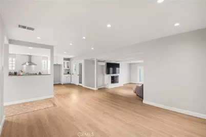 100 W Bort Street, Long Beach, CA 90805 - Photo 9