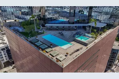 1100 Wilshire Boulevard #1812, Los Angeles, CA 90017 - Photo 3