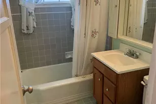18413 Delano, Tarzana, CA 91335 - Photo 11