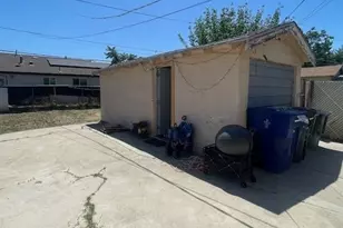 514 L, Bakersfield, CA 93304 - Photo 19