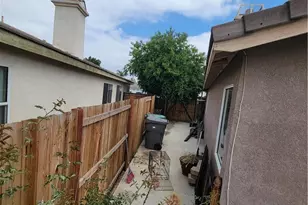 26461 Prairie Ln, Moreno Valley, CA 92555 - Photo 15