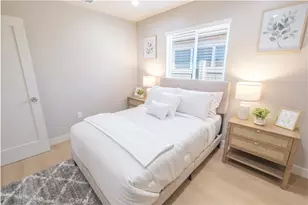 223 S Aprilia Ave, Compton, CA 90220 - Photo 19