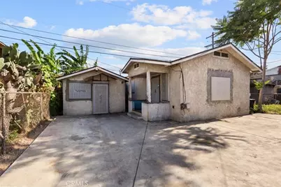 324 W 47th Place, Los Angeles, CA 90037 - Photo 9