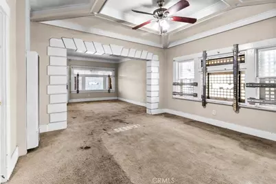 324 W 47th Place, Los Angeles, CA 90037 - Photo 21