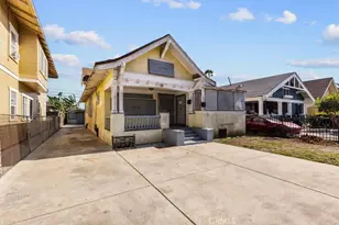324 W 47th Pl, Los Angeles, CA 90037 - Photo 7