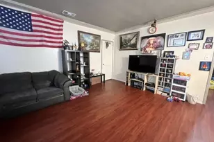 9523 Mallison, South Gate, CA 90280 - Photo 13