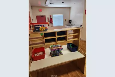7422 S Western Avenue, Los Angeles, CA 90047 - Photo 3