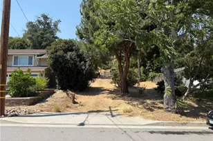 811 Crescent, Monrovia, CA 91016 - Photo 1