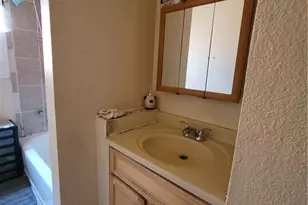 3867 Martin Luther King Jr Way, Oakland, CA 94609 - Photo 7