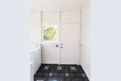 3867 Martin Luther King Jr Way, Oakland, CA 94609 - Photo 47