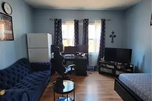 3867 Martin Luther King Jr Way, Oakland, CA 94609 - Photo 17