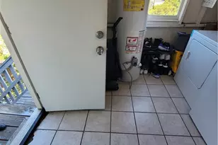 3867 Martin Luther King Jr Way, Oakland, CA 94609 - Photo 25