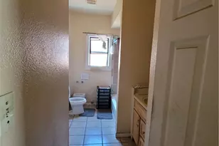 3867 Martin Luther King Jr Way, Oakland, CA 94609 - Photo 5