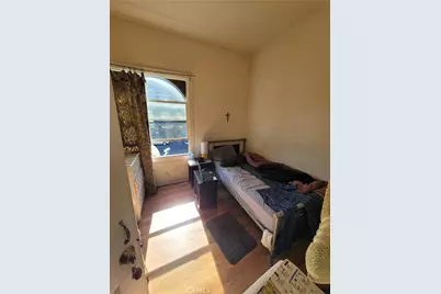 3867 Martin Luther King Jr Way, Oakland, CA 94609 - Photo 11