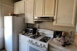 3869 Martin Luther King Jr Way, Oakland, CA 94609 - Photo 17