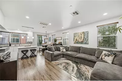 7950 Telegraph, Downey, CA 90240 - Photo 3