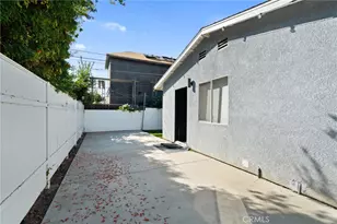 7235 Yarmouth, Reseda, CA 91335 - Photo 17