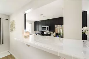 7235 Yarmouth, Reseda, CA 91335 - Photo 5