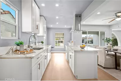 2049 W 71st Street, Los Angeles, CA 90047 - Photo 11