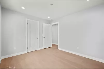2049 W 71st Street, Los Angeles, CA 90047 - Photo 19