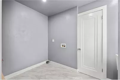 2049 W 71st Street, Los Angeles, CA 90047 - Photo 15