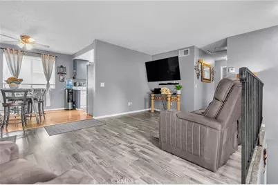 174 W Grove Street #4, Pomona, CA 91767 - Photo 7