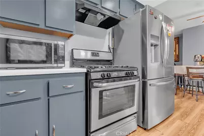 174 W Grove Street #4, Pomona, CA 91767 - Photo 11