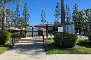 174 W Grove St, Pomona, CA 91767 - Photo 29