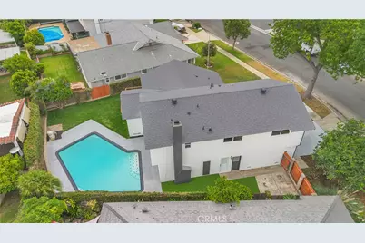 2525 N Pacific, Santa Ana, CA 92706 - Photo 13