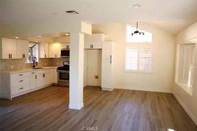 10535 Myrtle, Downey, CA 90241 - Photo 3
