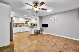 25880 Avalon, San Bernardino, CA 92404 - Photo 3