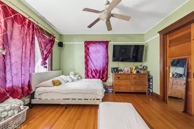 1545 Cambria, Los Angeles, CA 90017 - Photo 5