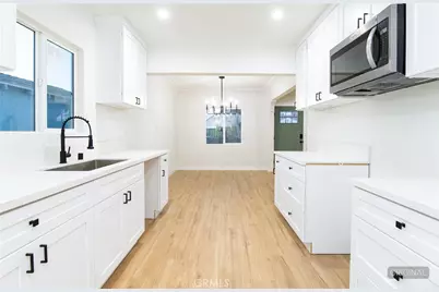 1100 E Tichenor Street, Compton, CA 90221 - Photo 17