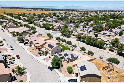 3225 Patti, Lancaster, CA 93535 - Photo 35