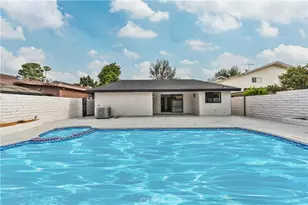 20254 Leadwell St, Winnetka, CA 91306 - Photo 9