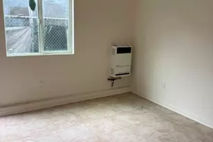 300 E 42nd Pl., Los Angeles, CA 90011 - Photo 13