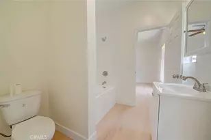 811 E 42nd, Los Angeles, CA 90011 - Photo 19