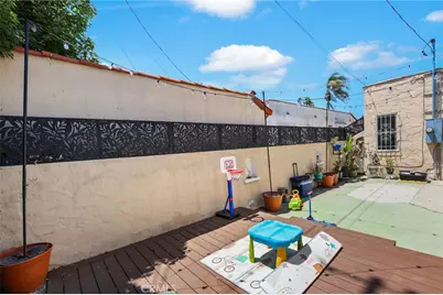 1030 W 80th, Los Angeles, CA 90044 - Photo 29