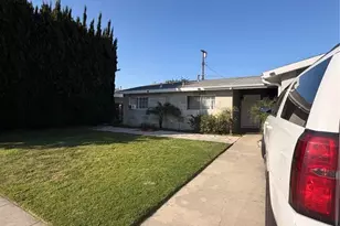 2403 W Almond, Orange, CA 92868 - Photo 3