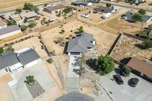 22031 Sauk Rd, Apple Valley, CA 92308 - Photo 33