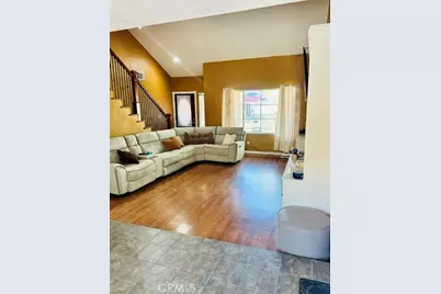 1040 Marigold, Palmdale, CA 93551 - Photo 9