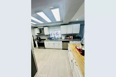 1040 Marigold, Palmdale, CA 93551 - Photo 11