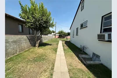 631 N Park, Rialto, CA 92376 - Photo 51