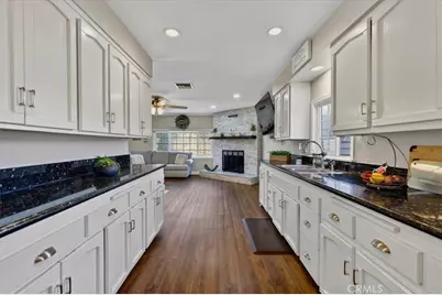 14515 San Dieguito Drive, La Mirada, CA 90638 - Photo 15