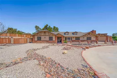19989 Cronese Lane, Apple Valley, CA 92308 - Photo 3