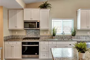 13206 Sierra Moreno Wy, Victorville, CA 92394 - Photo 15