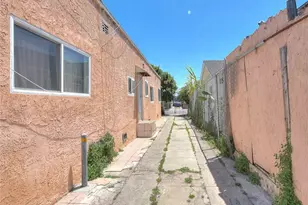 1159 E 74th St, Los Angeles, CA 90001 - Photo 29